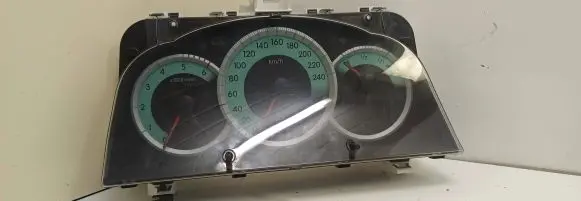 Toyota Corolla Verso E121 Speedometer (instrument cluster) 838000F090