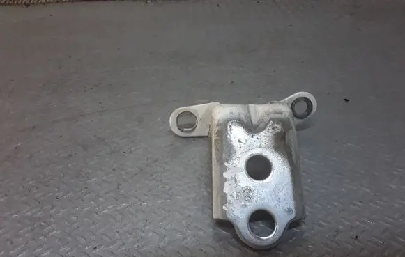 SsangYong Korando Front door upper hinge 