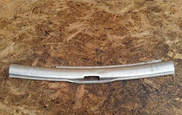 Volkswagen PASSAT B5.5 Trunk/boot sill cover protection 3B9863459J