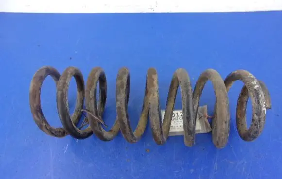 Peugeot 605 Rear coil spring
