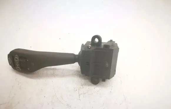 BMW 5 E39 Indicator stalk 8375407