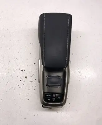 Lexus RX 450H Head unit multimedia control 8478048201 2372005770 5882248100