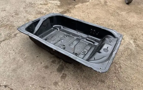 Mercedes-Benz E W213 Spare wheel section trim 