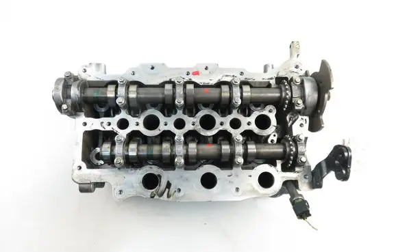 Citroen C6 Engine head 4R806C064