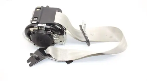 Volvo S90, V90 Rear seatbelt 39836043
