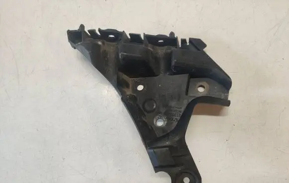 Volvo XC60 Front bumper mounting bracket 31383164