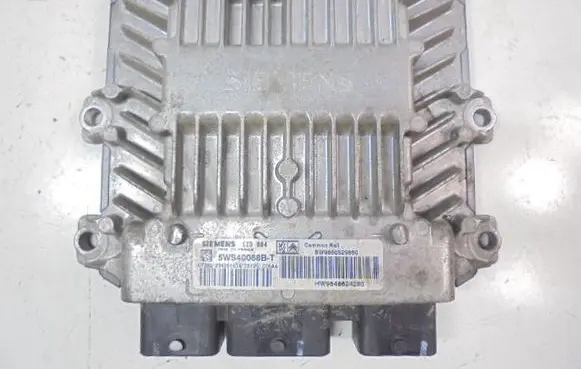 Citroen C3 Engine control unit/module ECU 9650529880