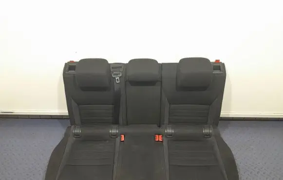 Skoda Octavia Mk3 (5E) Second row seats 