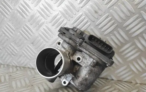 Toyota Auris E180 Fuel main line pipe 26100-0N030