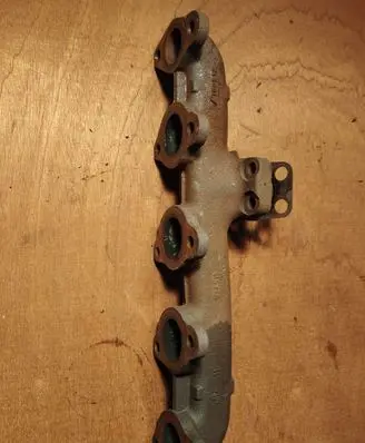 Peugeot 208 Exhaust manifold