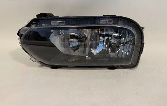 Dacia Spring Headlight/headlamp 260607303R