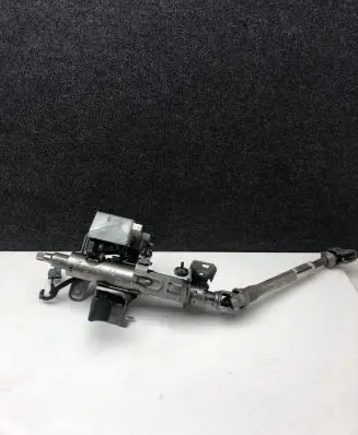 Steering wheel axle set