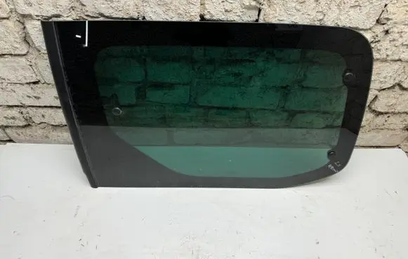 Citroen Berlingo Sliding door window/glass 