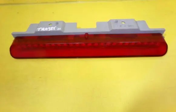 Hyundai Trajet Third/center stoplight 927503A0