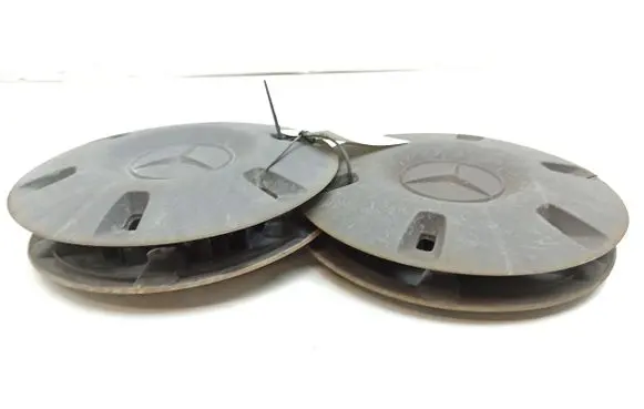 Mercedes-Benz Sprinter W906 Wheel nut cap/cover A9064010025