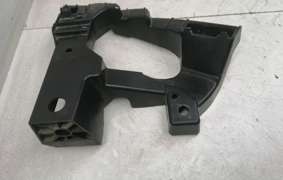 Honda HR-V Front bumper mounting bracket 71140T7A