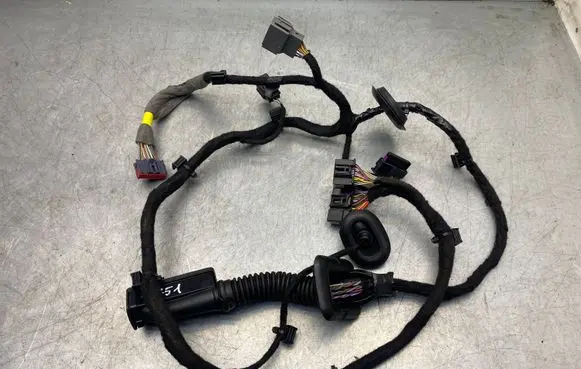 Volvo XC90 Front door wiring loom 30644905