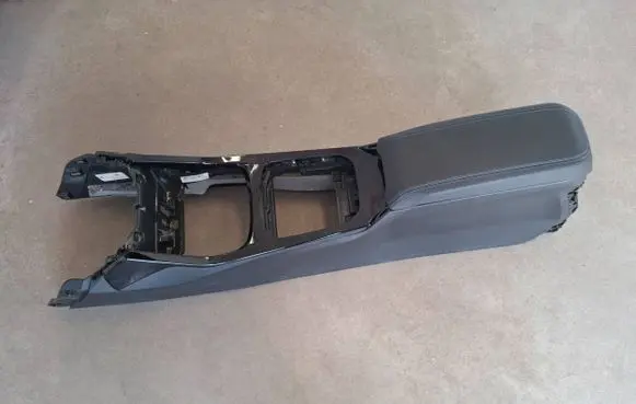 BMW 2 F44 Center console 6823558 8097315 MK5553917