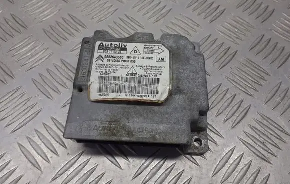 Citroen C4 I Airbag control unit/module 9662643680