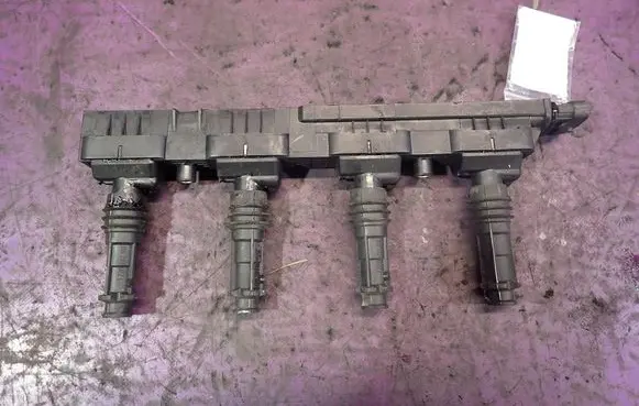 Opel Tigra B High voltage ignition coil 