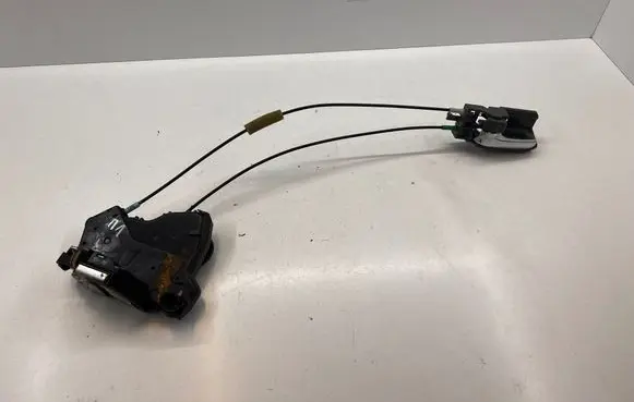 Toyota Hilux (AN10, AN20, AN30) Front door lock 6927412010