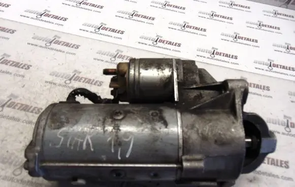 Mitsubishi Space Star Starter motor 30620657