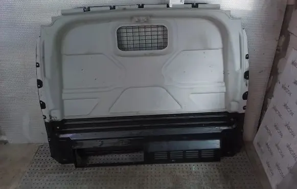 Ford Transit Custom Trunk separation 