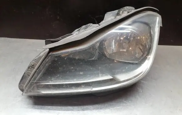 Mercedes-Benz C W204 Headlight/headlamp A2048209559