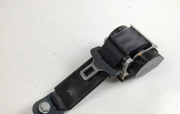 Citroen DS5 Rear seatbelt 98000632XX