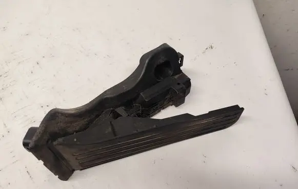 Skoda Octavia Mk2 (1Z) Accelerator throttle pedal 1K1721503AT