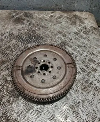 Toyota RAV 4 (XA30) Flywheel 34500R010 T10281