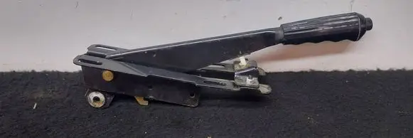 Fiat X1 - 9 Hand brake release handle