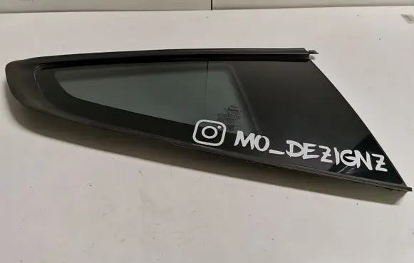 Ford Mustang VI Rear side window FR3B6329700A
