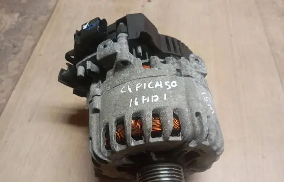 Citroen C4 Grand Picasso Generator/alternator 9674646180 6329262 2623001C