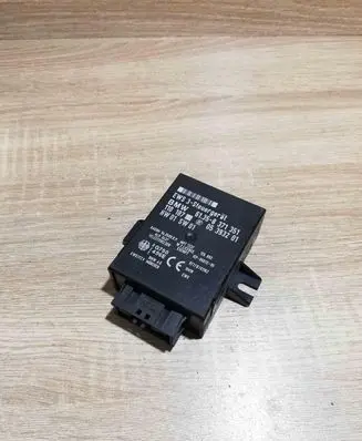 BMW 5 E39 Immobilizer control unit/module 8371351