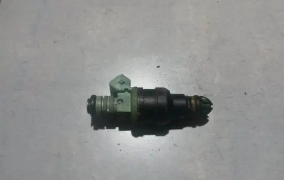 BMW 5 E34 Fuel injector 0280150415