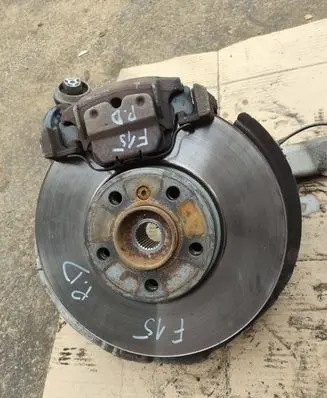 BMW X5 F15 Front wheel hub spindle knuckle