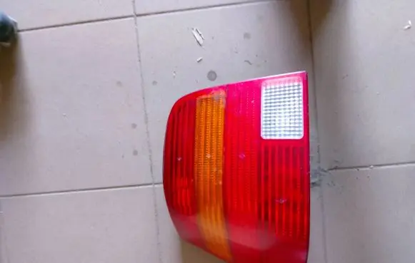 Rear/tail lights