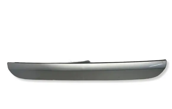 Mercedes-Benz ML W163 Tailgate trim A1637400770