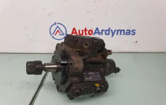 BMW 5 E39 Fuel injection high pressure pump 2247798 13512247798 0445010009