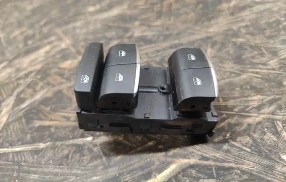 Alfa Romeo Stelvio Electric window control switch 01561291690