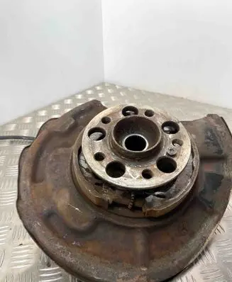 Mercedes-Benz SL R230 Rear wheel hub A2303508508