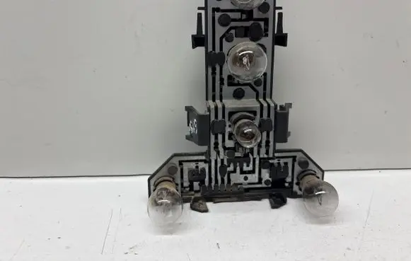 Volkswagen Golf IV Tail light bulb cover holder 1J6945257