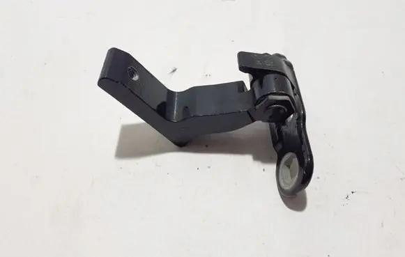 Volvo S90, V90 Rear door lower hinge 31371586