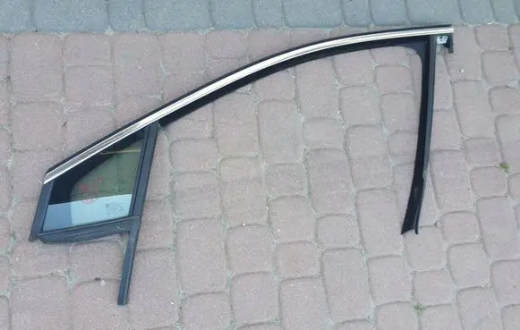Opel Astra K Sliding door window/glass 
