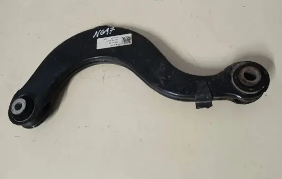 Volkswagen Golf VII Rear control arm 5Q0505351B
