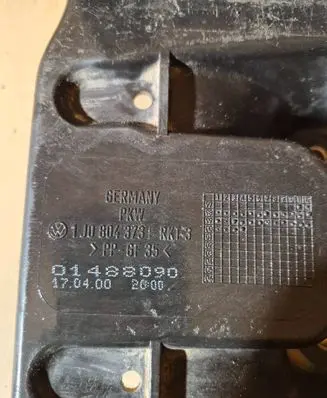 Volkswagen Bora Battery tray 1J0804373E 01488090