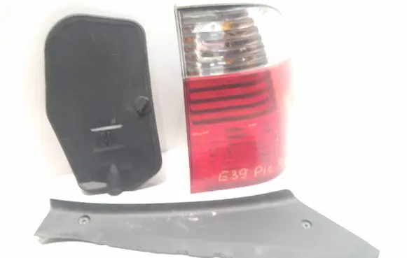 BMW 5 E39 Rear/tail lights 6902532