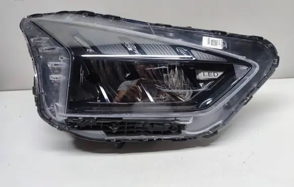 Hyundai Bayon Headlight/headlamp 92102Q0600