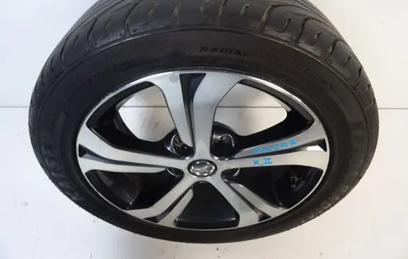 Nissan Pulsar R16 alloy rim 3ZL3A